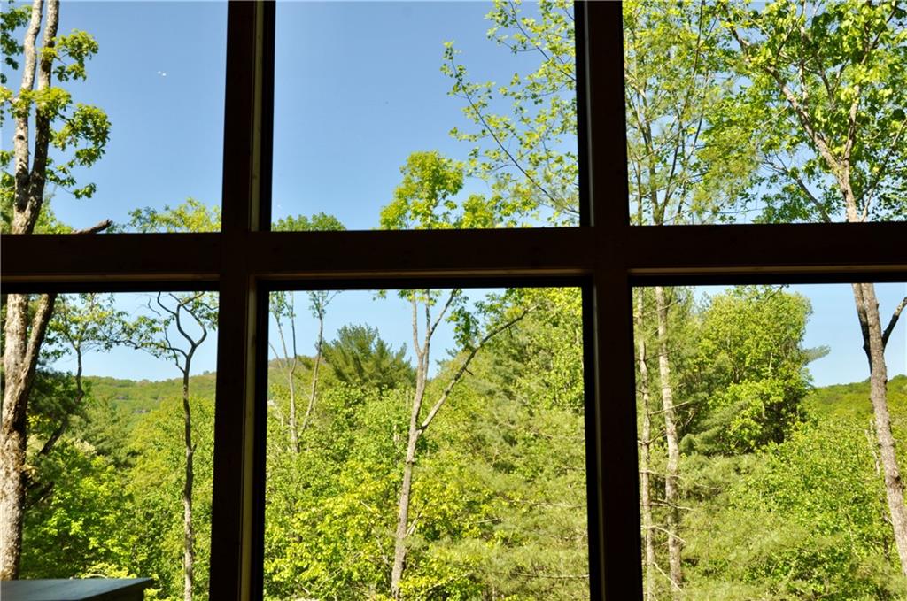 165 Highland Trail