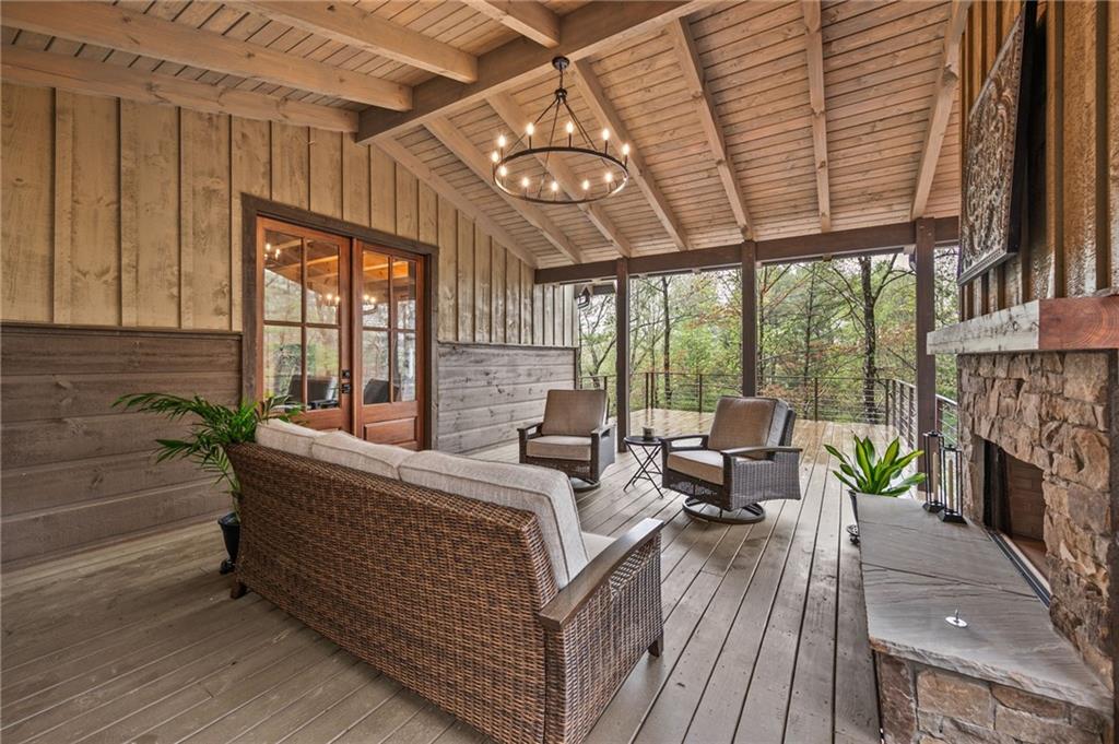 165 Highland Trail