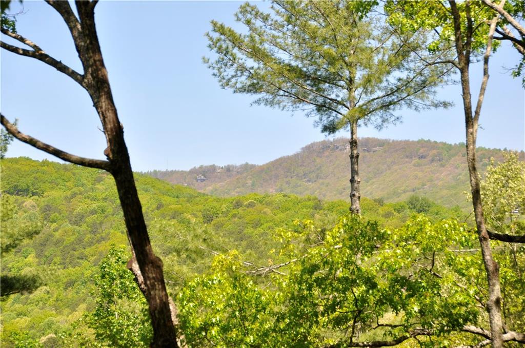 165 Highland Trail