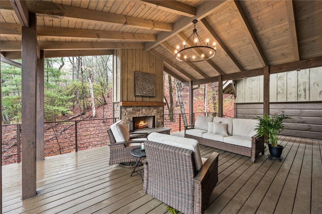 165 Highland Trail