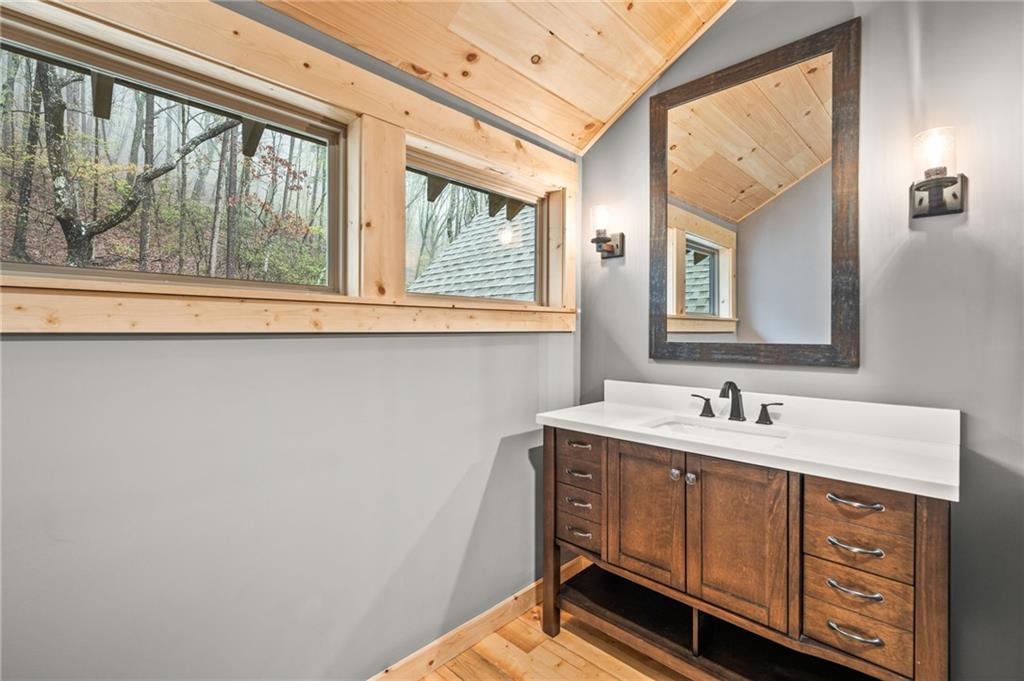 165 Highland Trail