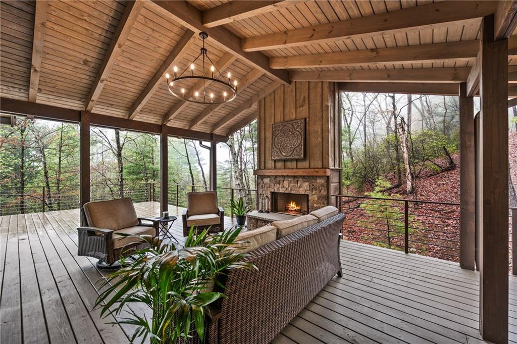 165 Highland Trail