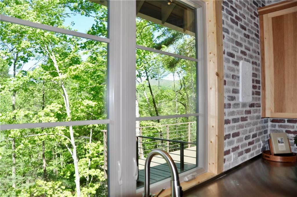 165 Highland Trail