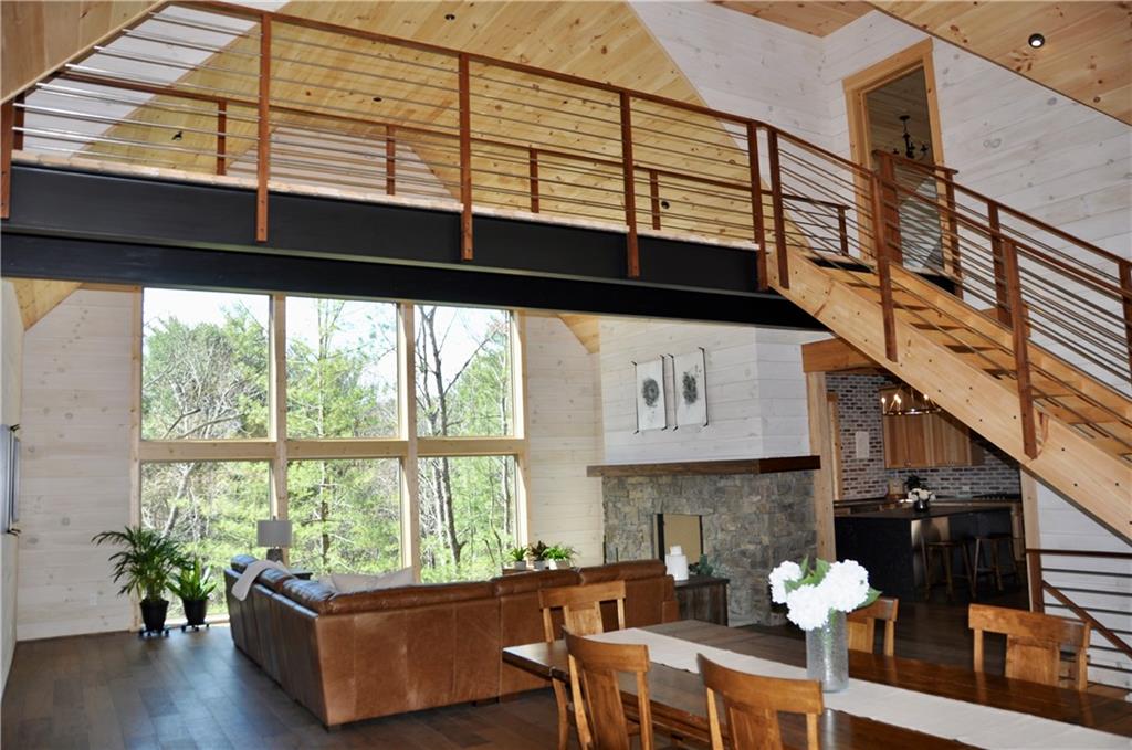 165 Highland Trail