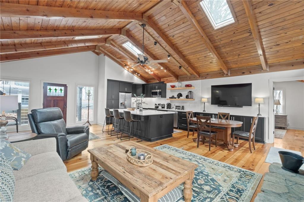 319 Columbine Drive