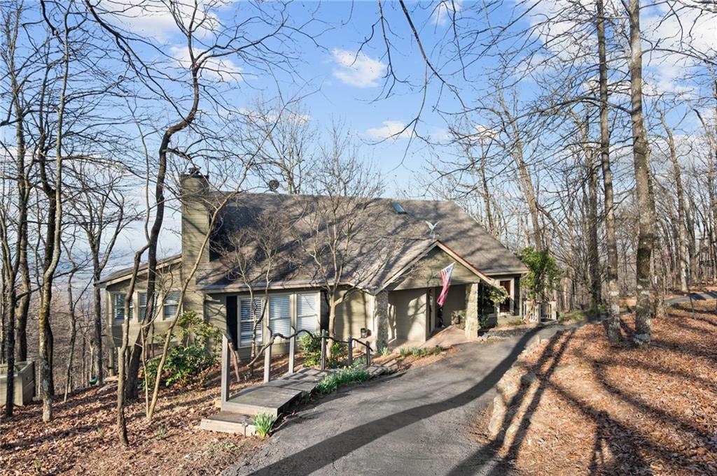 1371 Ridgeview Drive