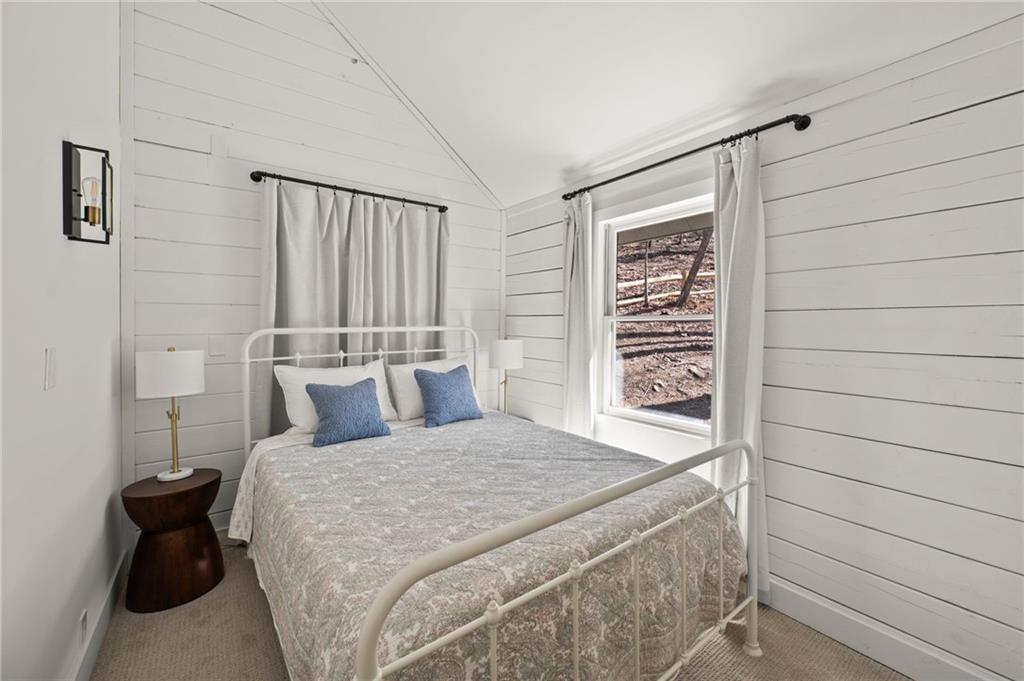 22 Hickory Trail