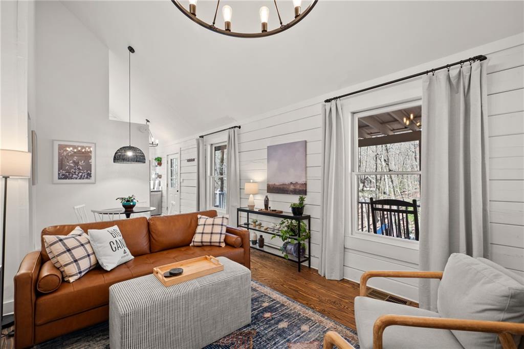 22 Hickory Trail