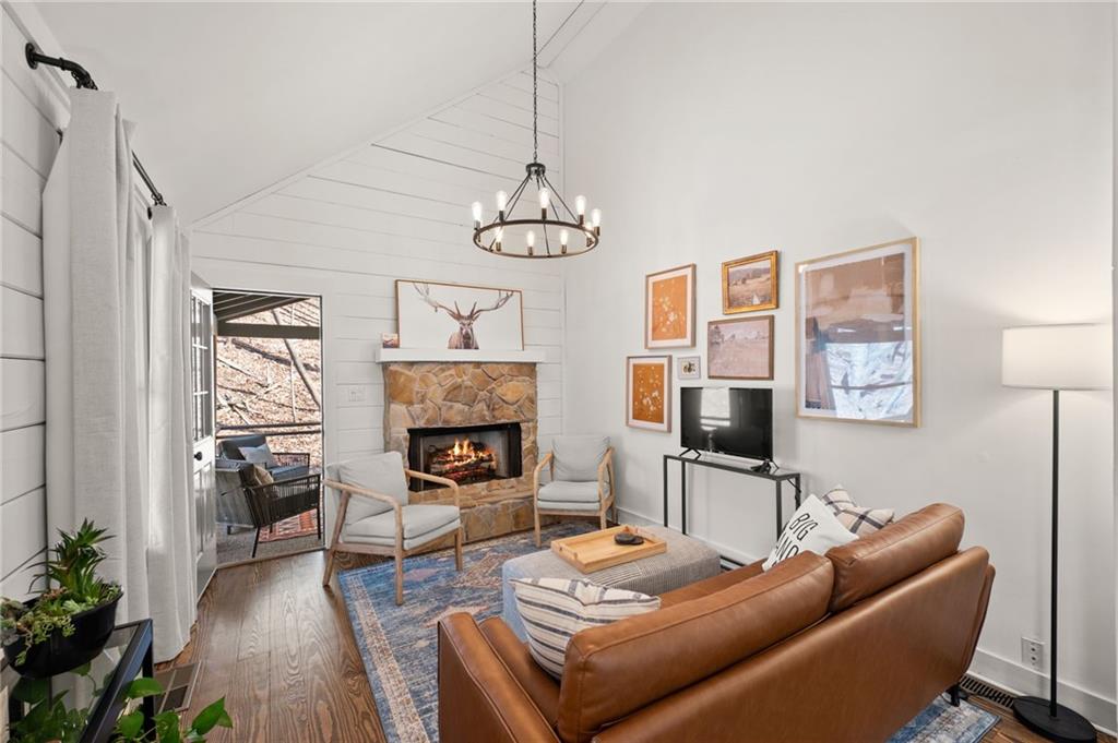 22 Hickory Trail