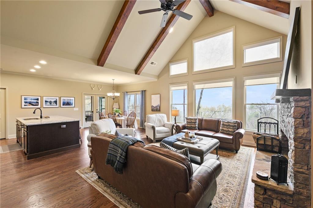 447 Teaberry Lane