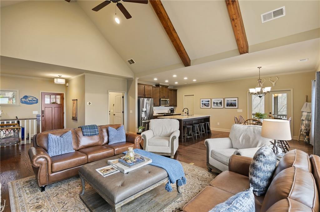 447 Teaberry Lane