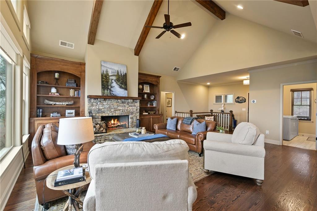 447 Teaberry Lane