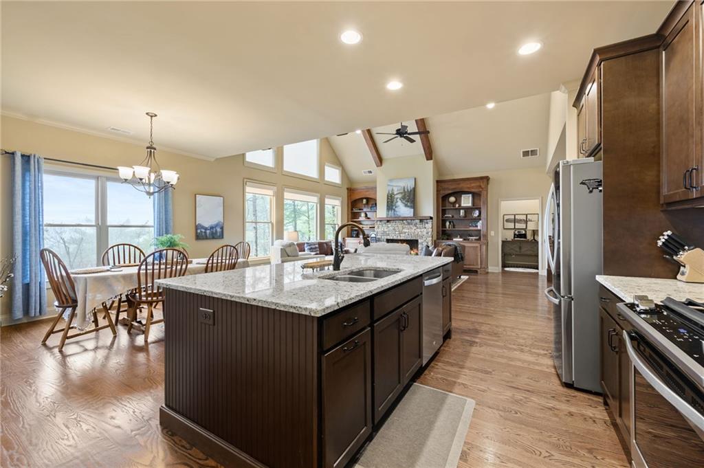 447 Teaberry Lane