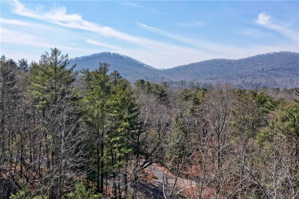 2618 Highland Trail