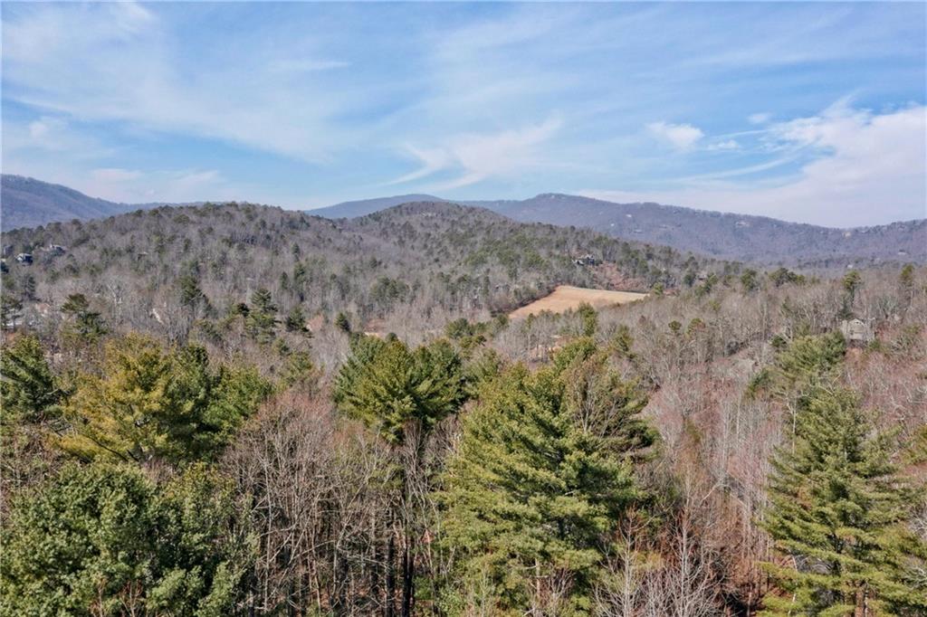 2618 Highland Trail