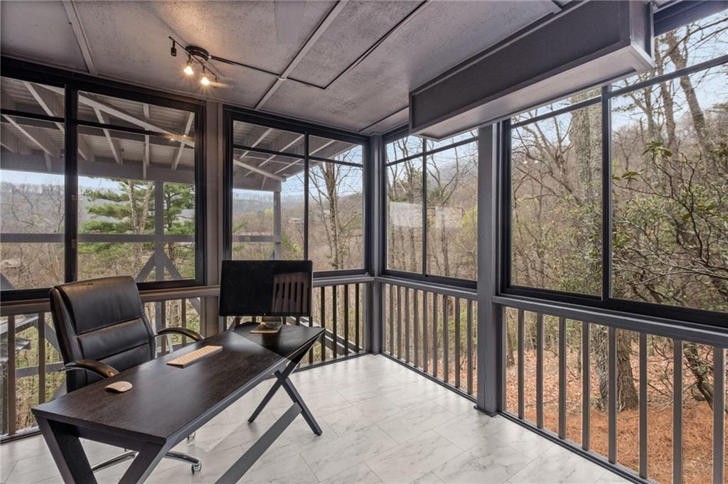 183 Deer Run Ridge