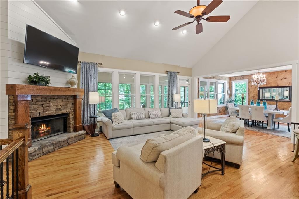743 Columbine Drive