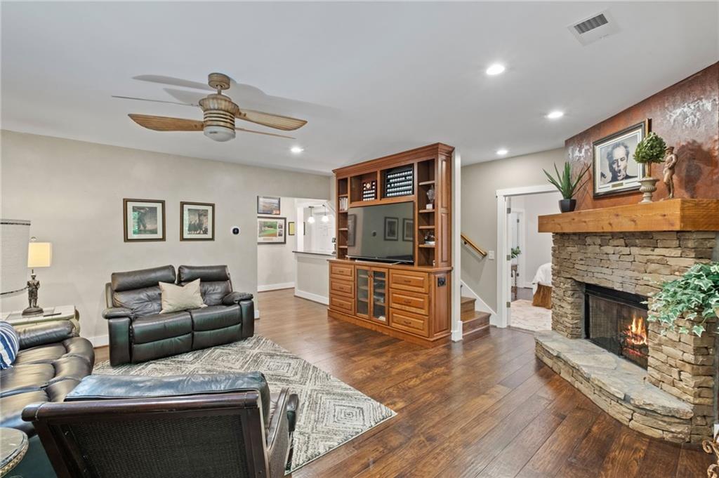 743 Columbine Drive