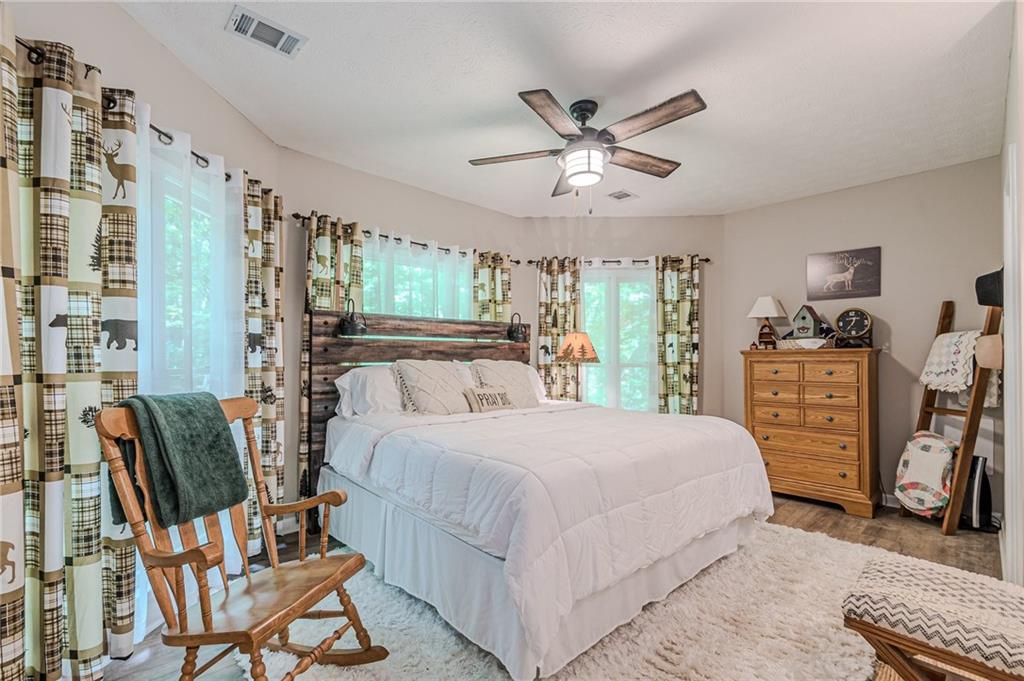 91 Sourwood Circle