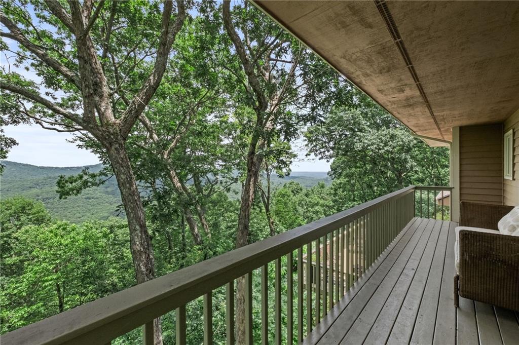 846 Ridgeview Drive