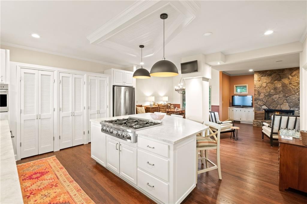 846 Ridgeview Drive