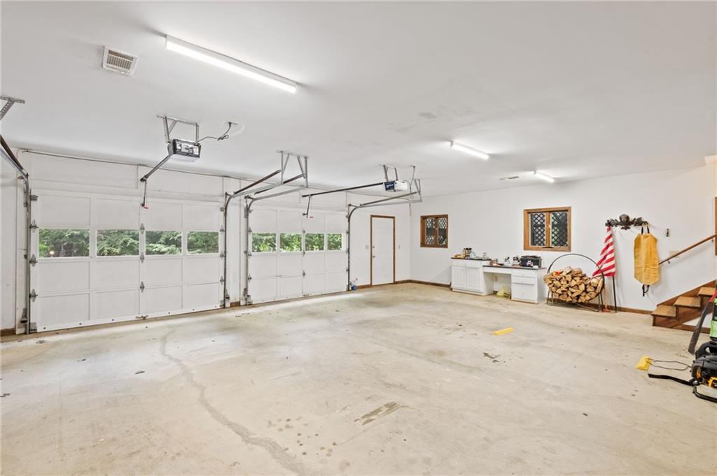 846 Ridgeview Drive