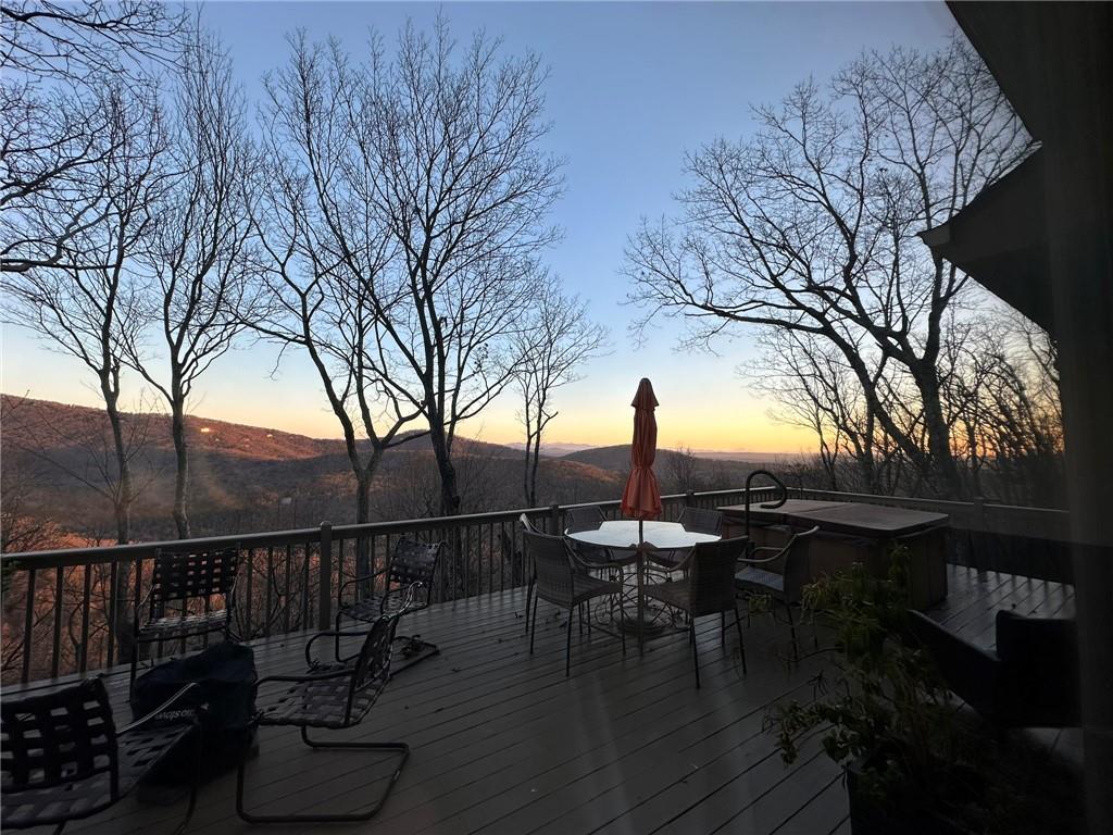 846 Ridgeview Drive