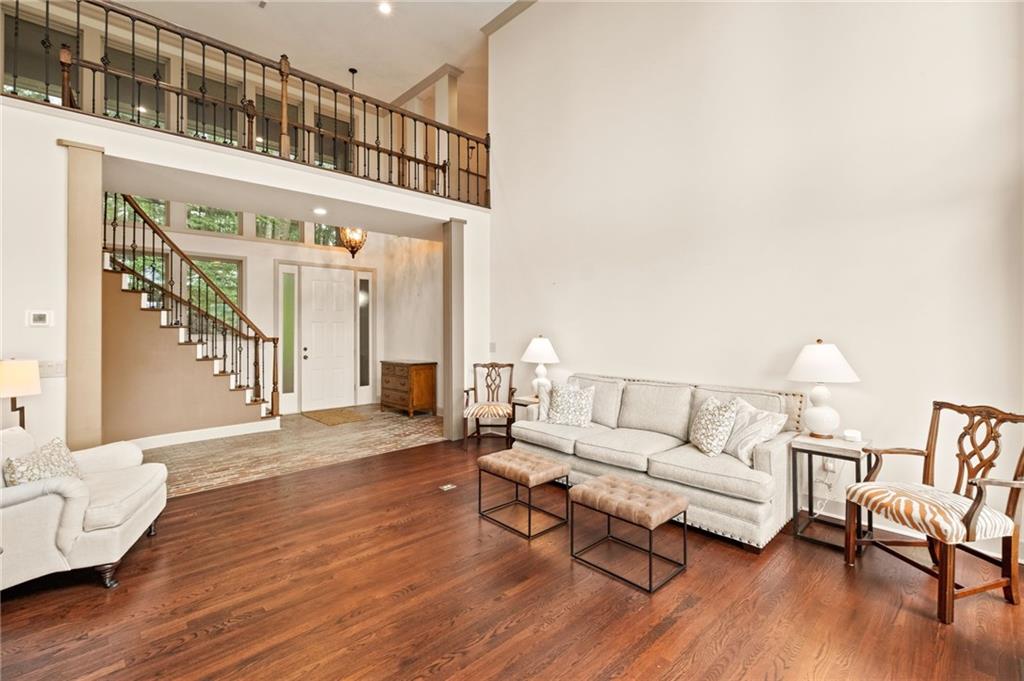 846 Ridgeview Drive