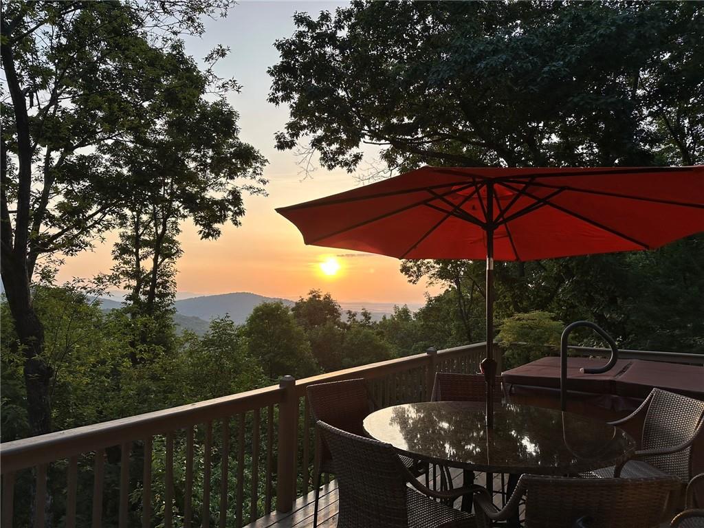 846 Ridgeview Drive