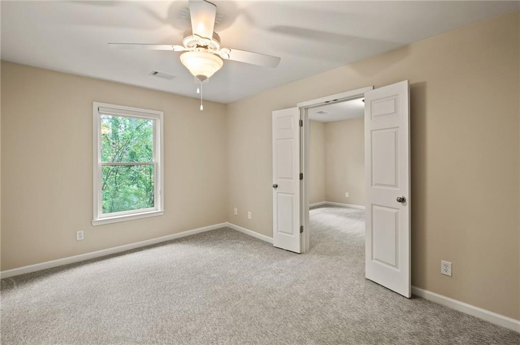 24 Meadowbrook Ridge