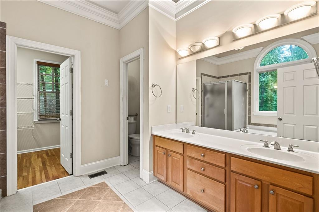 24 Meadowbrook Ridge