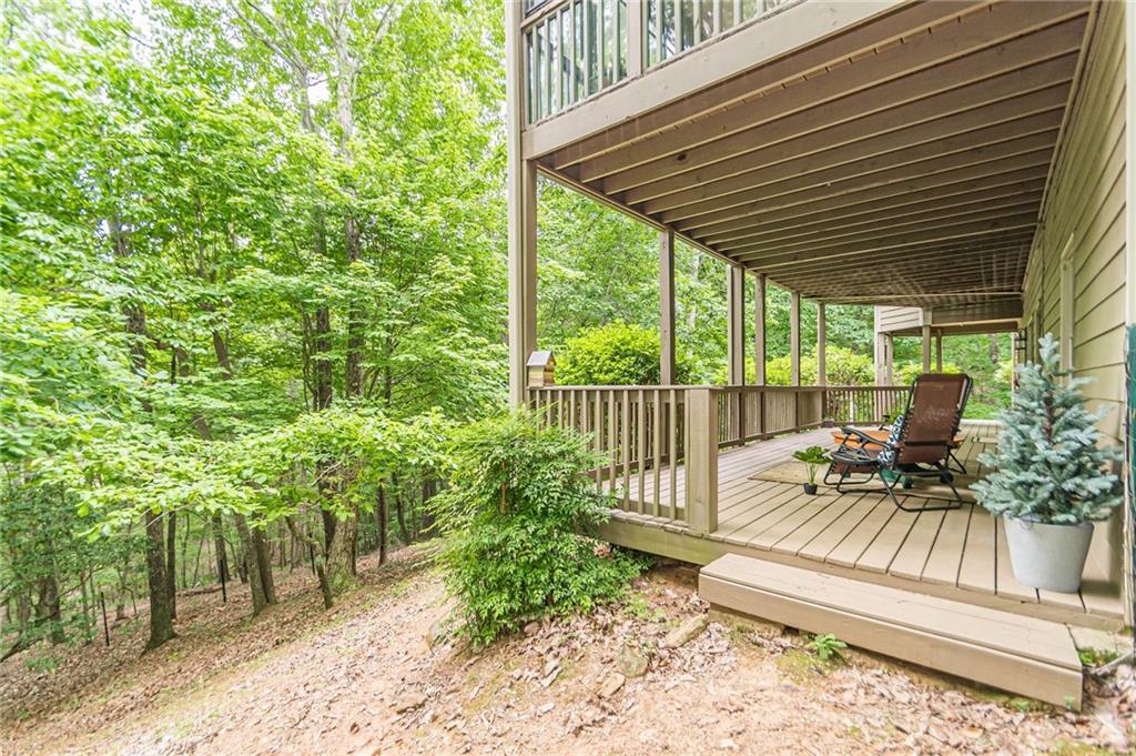 185 Crested Fern Lane