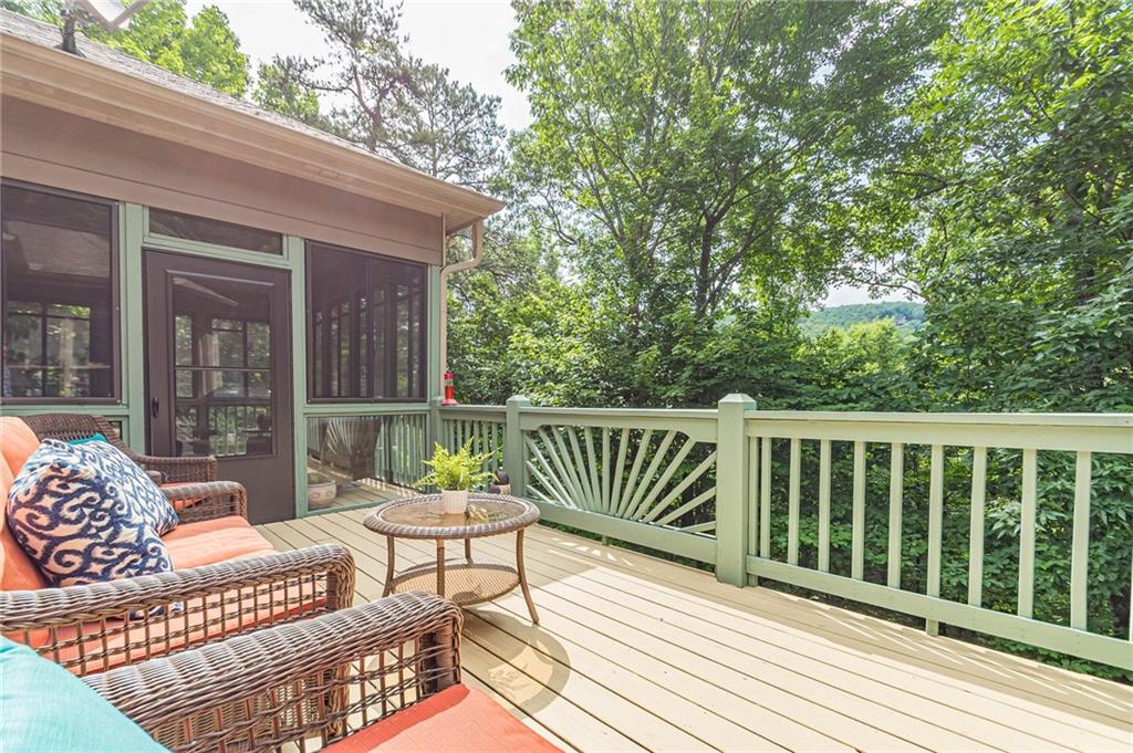 185 Crested Fern Lane