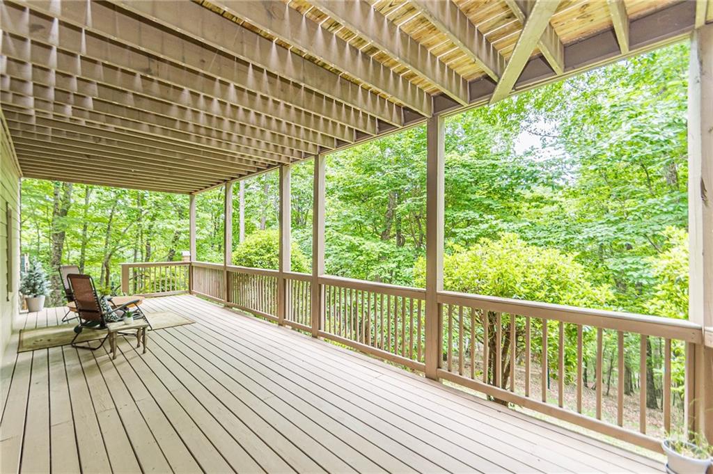 185 Crested Fern Lane