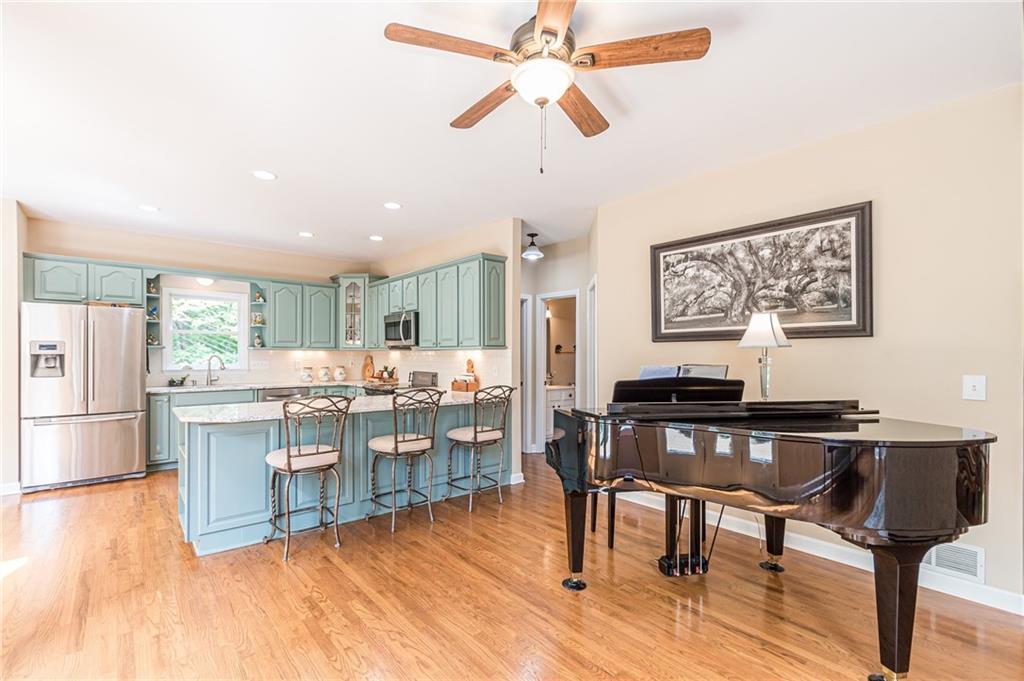 185 Crested Fern Lane