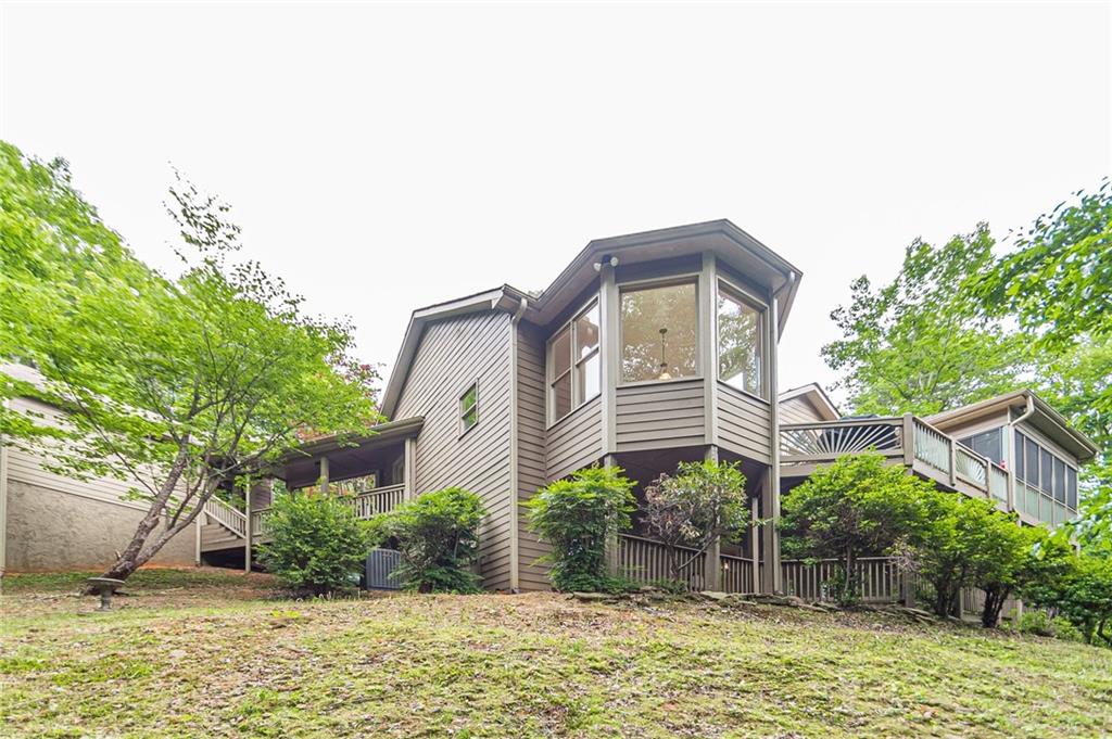 185 Crested Fern Lane