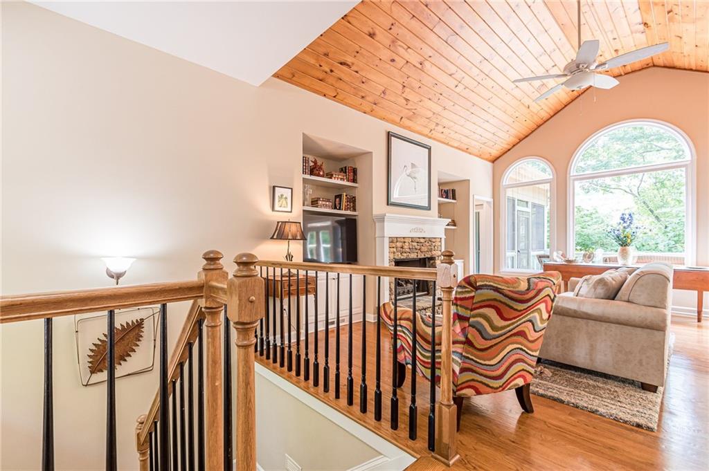 185 Crested Fern Lane