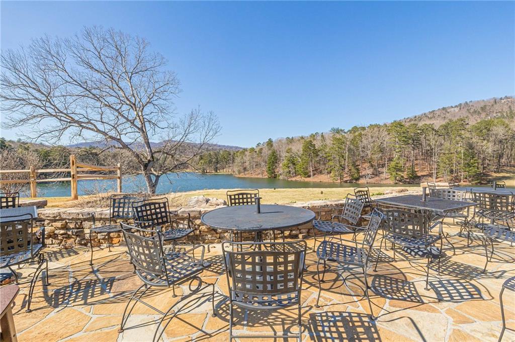 185 Crested Fern Lane