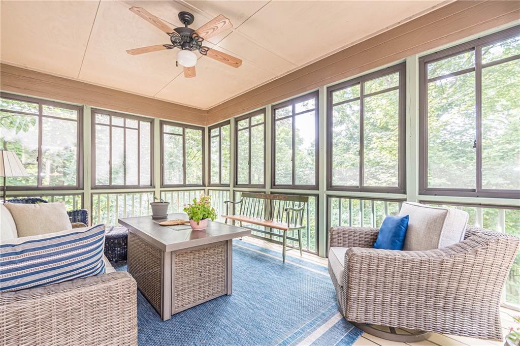 185 Crested Fern Lane