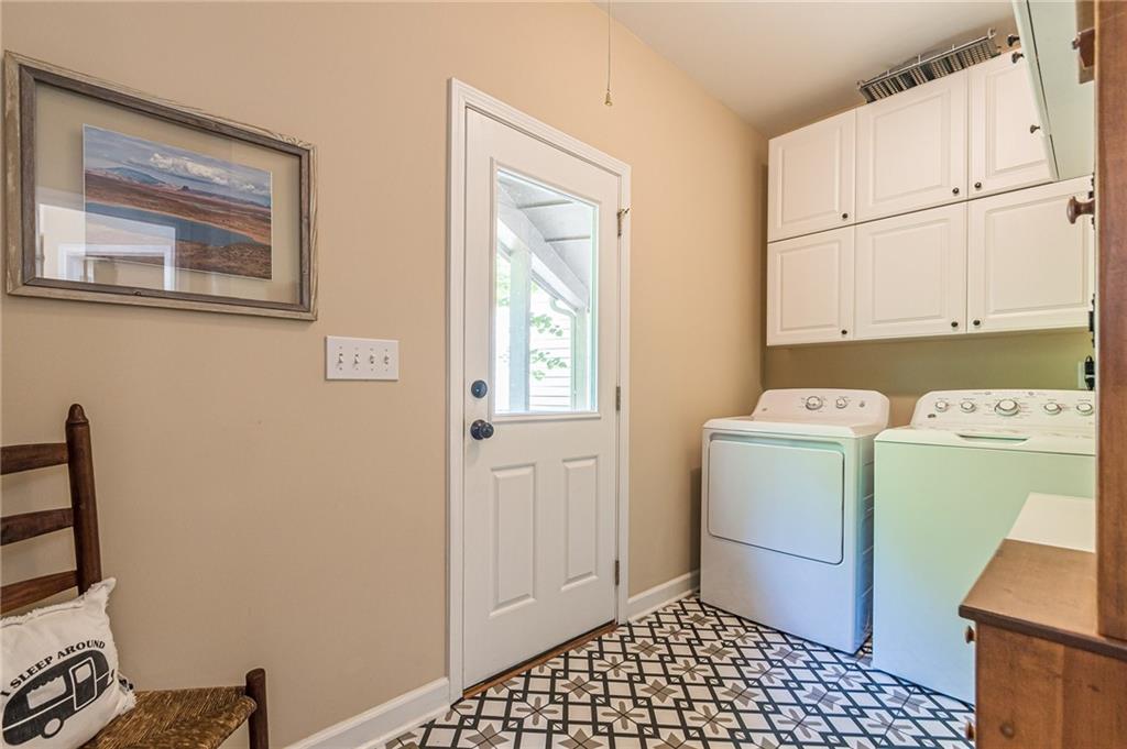 185 Crested Fern Lane