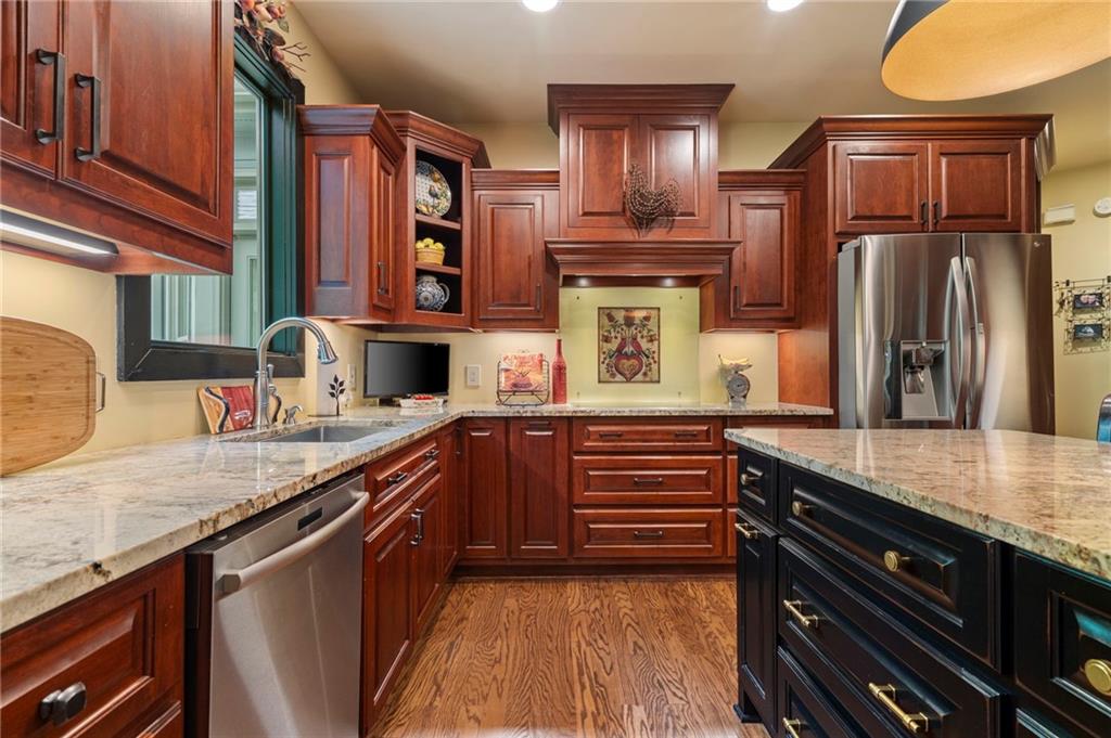 497 Wedgewood Drive