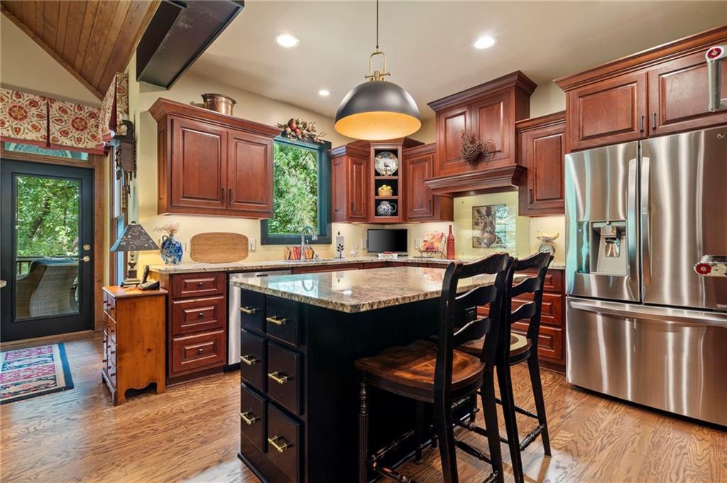 497 Wedgewood Drive
