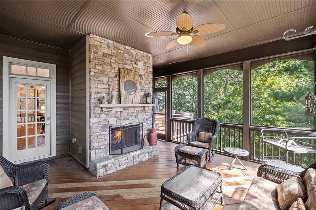 39 Laurel Ridge Trail