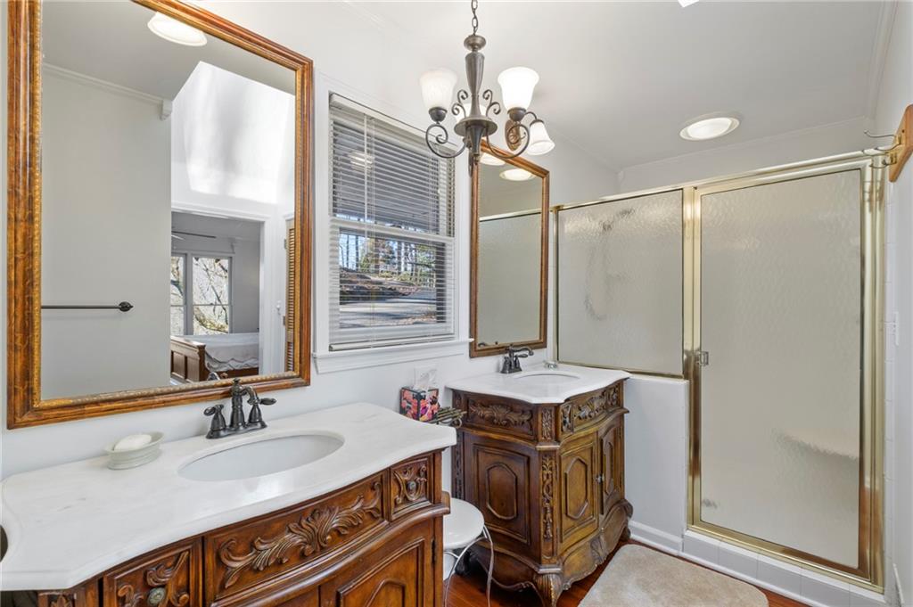 888 Ridgeview Drive