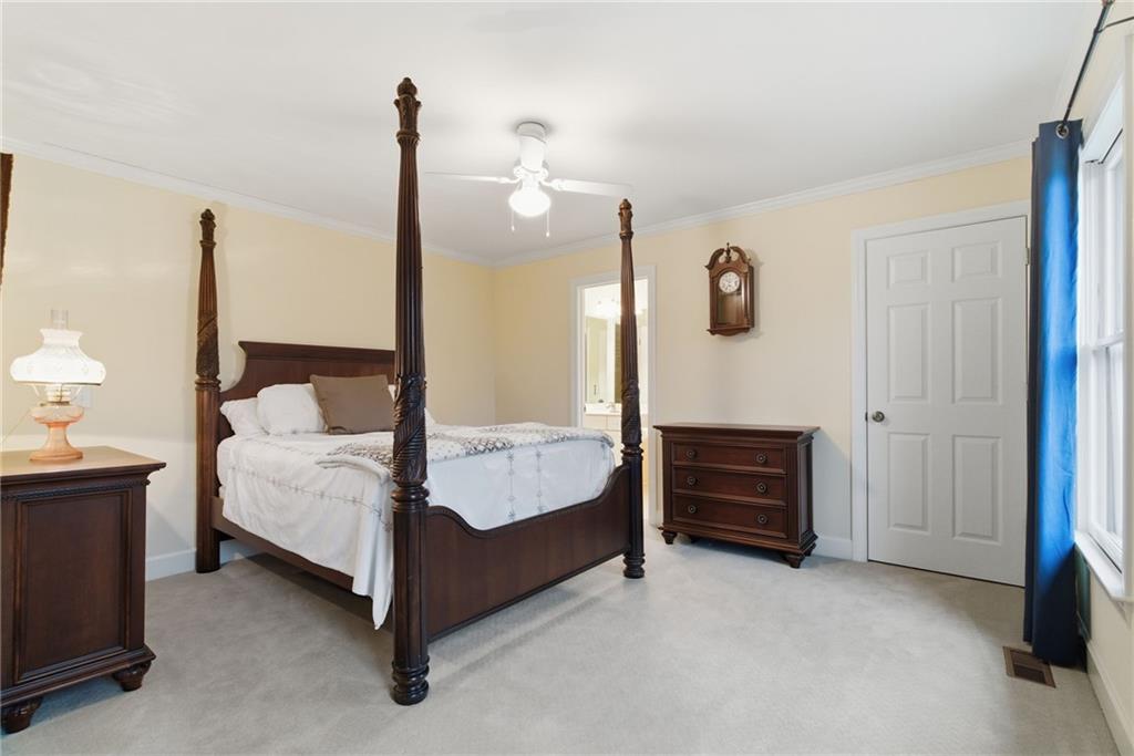 11 Poplar Circle