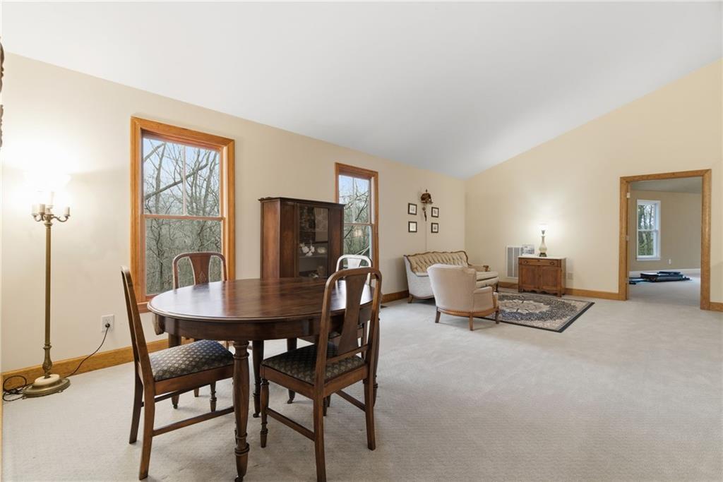 11 Poplar Circle
