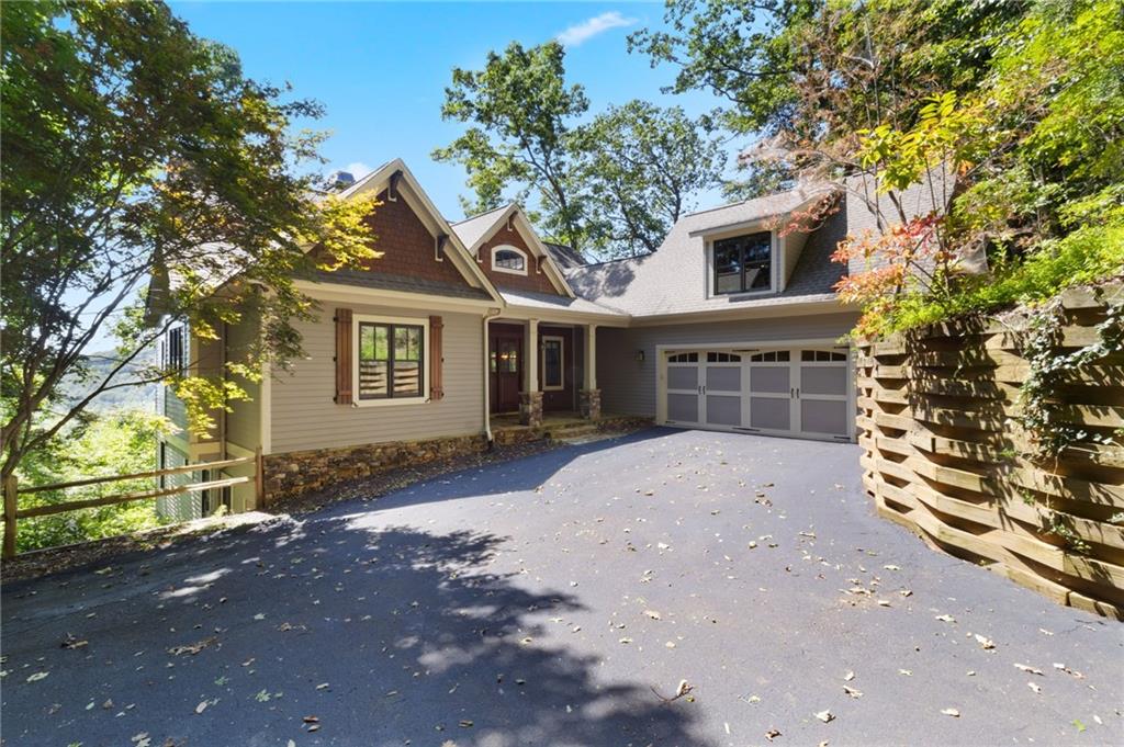 465 Huckleberry Trail