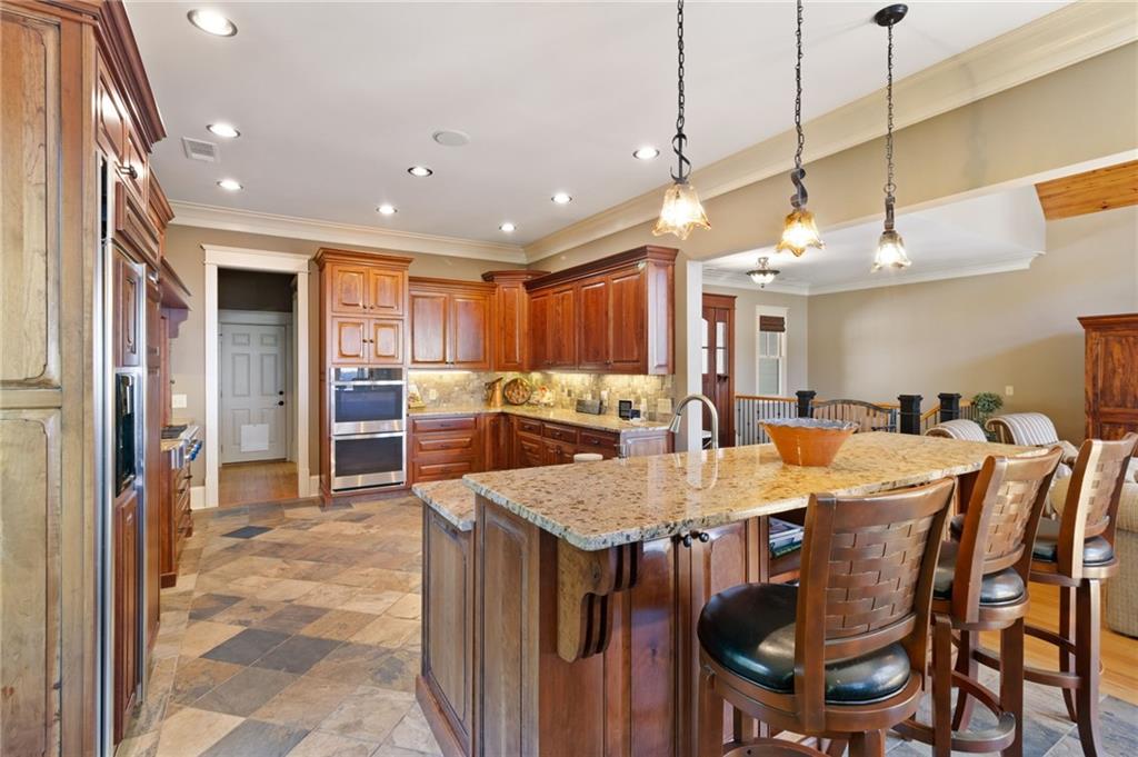 465 Huckleberry Trail