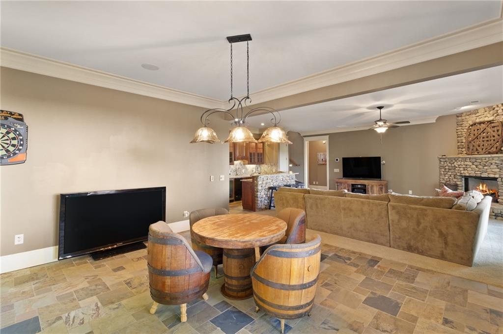 465 Huckleberry Trail
