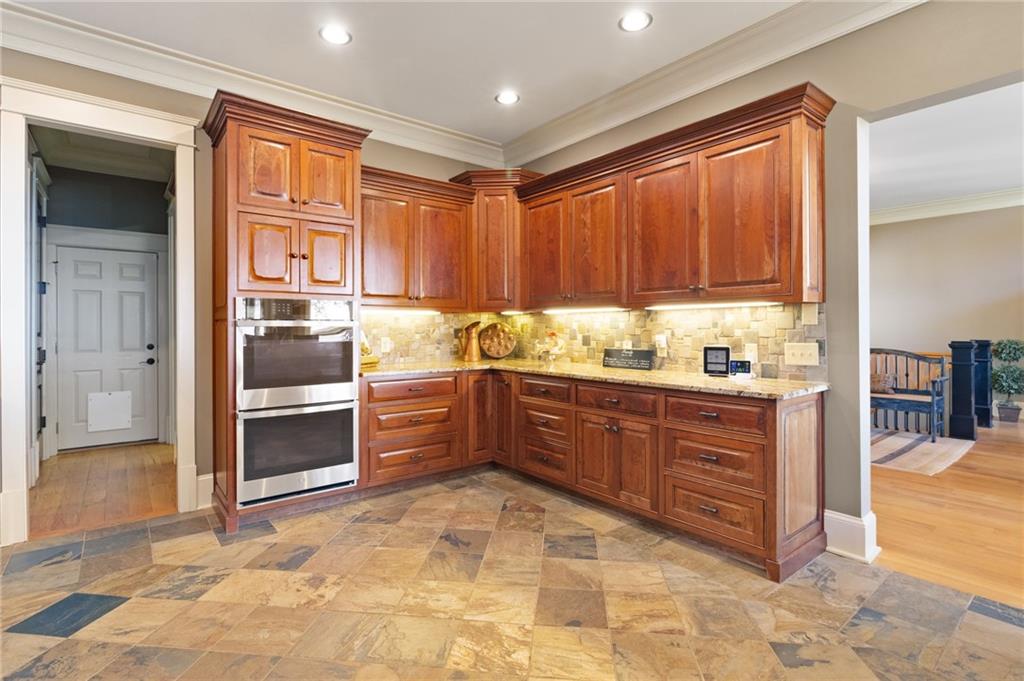 465 Huckleberry Trail